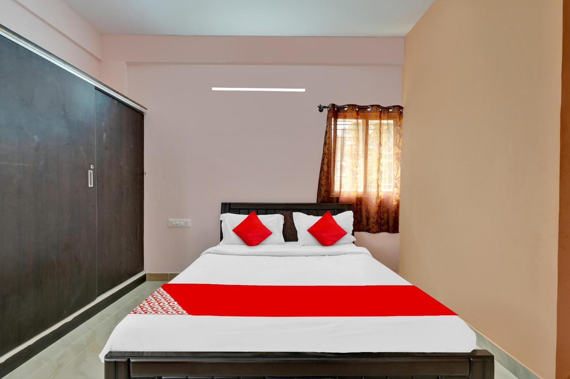 Spot On Sanjay Lodge Yelahanka Exteriér fotografie